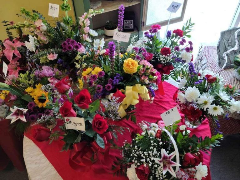 Walters Flowers 768x576