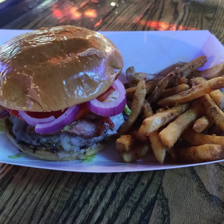 CortiLenos Pub 3 768x768